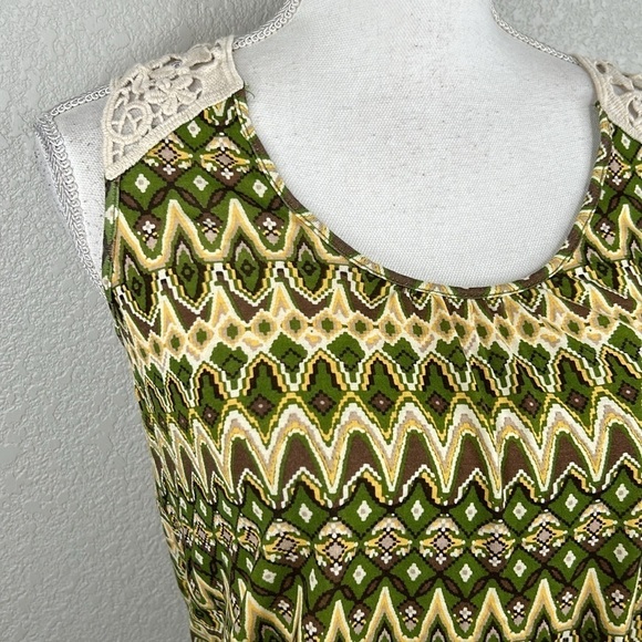 Mudd 90's Y2K Green Brown & Cream Embroidered Tank Top Size Medium - Picture 2 of 5